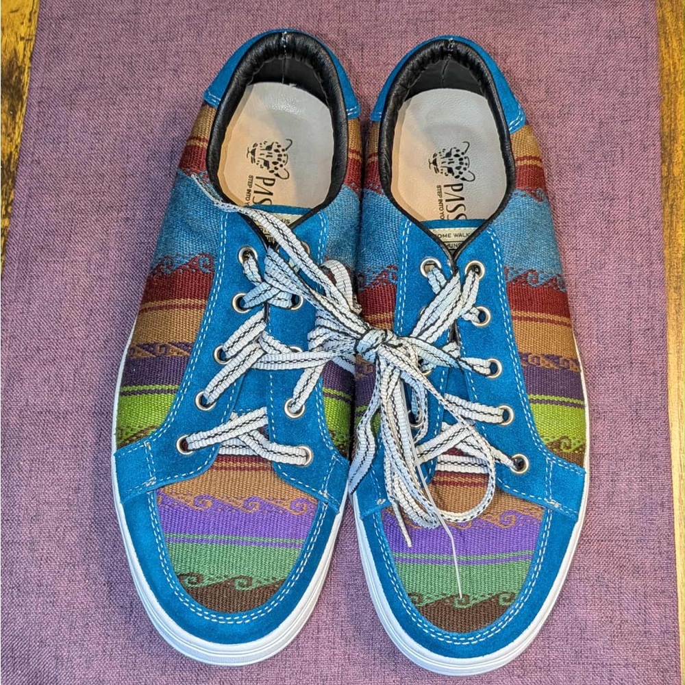 Passert Handmade sneakers. Handwoven Alpaca and leather. Size 40. Like new.